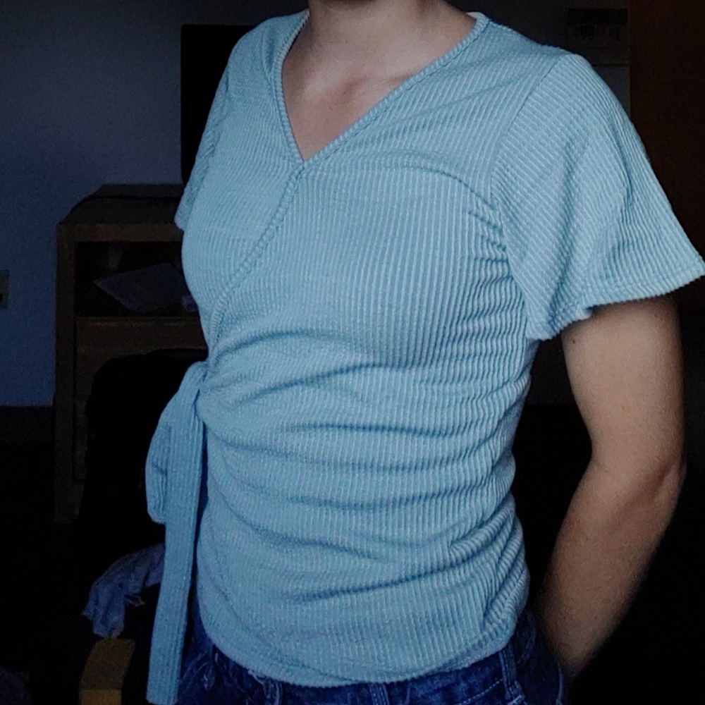 Wrap top caution to the wind
